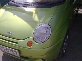 Ban xe matiz. se. 2008 mau xanh com ten tu nhan