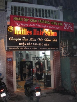 Salon tóc cần tuyển gấp thợ chính làm tóc nam nữ & thợ phụ tay nghề cứng