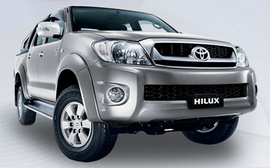 Cần bán Toyota Hilux bán tải 2. 5 xe còn mới 95%, nắp thùng sau thấp dạng thể thao