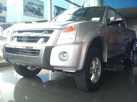 Bán ISUZU D-MAX LS 3. 0L máy mạnh, tặng 2% TT bạ, bán giá rẻ LH:0909 59 00 68