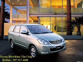 Đại lí bán xe Toyota innova V, G, GSR loại 7-8 chỗ mới 100% giá tốt nhất SG