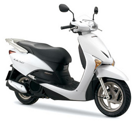 Cần bán gấp xe HonDa Lead màu ghi, Đăng ký 2010 Mới đi 5000km Giá 27. 000. 000