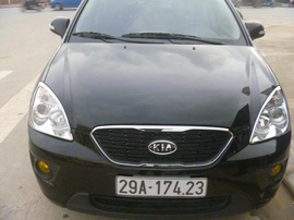 Bán xe kia caren 2. 0 số sàn , mầu đen, xe đi 12000km. đăng ký biển 29A