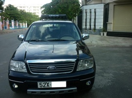 Ford Escape 2. 3. Sản xuất năm 2004