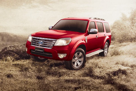 Thuế trước bạ tăng 15% vào 01/ 2012 Ford Everest giá đặc biệt cuối năm