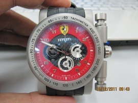 Bán Đồng hồ đeo tay hiệu Ferrari
