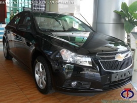 Chevrolet Cruze - Xe có sãn giao ngay. - Đỏ, Bạc, Trắng, Đen - LS, LT, LTZ