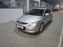 Huyndai I30 cvv 2009 bản full màu bạc xe cá nhân ủy quyền được