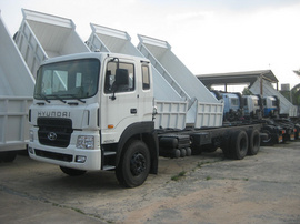 xe tải nặng hyundai nhập khẩu 14 tấn 3 chân HD250, 19 tấn 4 chân HD320