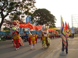 Múa lân giao thừa tại đà nẵng