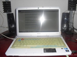 Sony vaio VPCEA43FX màu Trắng, core i3, ram4g. hdd 320gb