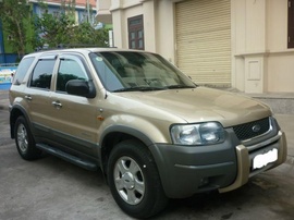 Ford Escape V6 3. 0. Đời 2002. Màu vàng cát.