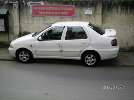 Bán Fiat Siena 1. 3 ELX màu trắng 2003