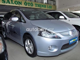 Cần bán xe MItubishi Grandis model 2005