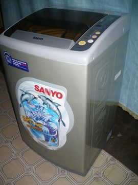 Bán máy giặt SANYO 7kg