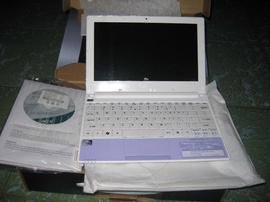 Netbook Acer, Toshiba Atom 570 2g-320g thẻ BH 11-2012 Full box