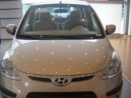 Hyundai I-10 có xe giao ngay, giá cạnh tranh, khuyến mãi cực hot, lái thử xe.