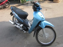 Bán xe Honda Wave Anpha 10/ 2011, màu xanh đen bạc xe mới 100%