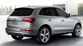 Audi Q5 màu bạc, Đăng ký cuối 2011, bản fulloption, đi được 16000km, mới 98%