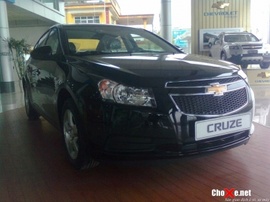 Đại lý bán Chevrolet Cruze LS, LT, LTZ mới giá rẻ, giao xe ngay.