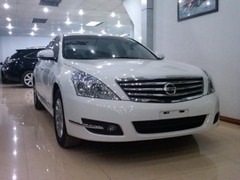 Giao ngay Nissan TEANA 2. 0 Đài Loan, Nhật Sx 2011 Full mới 100% --- Giá nét.