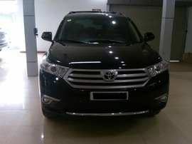 Toyota Highlander Le, Se màu đen đời 2011 --- Chính chủ, xe đẹp. Giá nét.