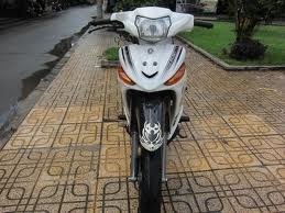 Yamaha Taurus 2010 màu trắng-đen, bstp, zin nguyên, mới 99%, giá 12,3tr