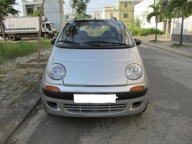 Cần bán xe Matiz đời 2000, xe màu bạc, gầm đồng chắc chắn, đi xa tốt