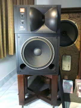 Loa jbl 4425