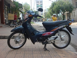 Honda wave thái 2001 màu xanh, lốc đen, xe đẹp, máy êm, đầu nồi chưa mở, zin 100%