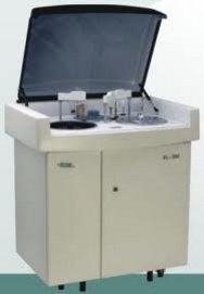 XL300 - Máy phân tích sinh hóa tự động hoàn toàn