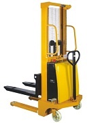 Bán Xe nâng bán tự động Tải trọng nâng tối đa tới 2000kg