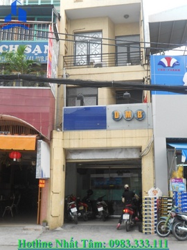 Cho thuê nhà mặt tiền đường Huỳnh Văn Bánh, Phường. 12, Quận. Phú Nhuận, 4. 2x16m,