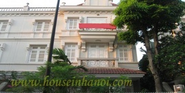 Villa in a quiet area in ciputra for rent