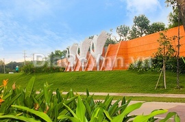 Đất mặt tiền đường 25m, giá 1. 3tr/ m2 đối diện làng Đại học Thủ Dầu Một