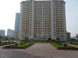 Bán gấp căn hộ chung cư Nam Trung Yên tòa B10A, diện tích 72m2 giá rất rẻ về ở n