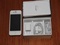 [3] Cần bán iphone4S- 32G màu trắng còn bảo hành, nữ xài kỹ, bao bạn test máy .. .. .