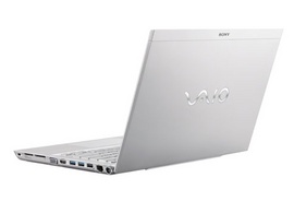 Sony SVS13117GGS Core I5-3210| Ram 4G| HDD750| GT640 1GB| 13. 3 inch, Win 7 Pro