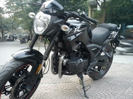Cần bán xe Moto Rebel CBR 125 cc, máy USA Rebel ,màu đen