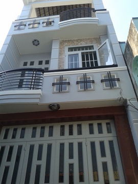 Bán gấp nhà mới xây DT (3. 6x12) 1 trệt, 2 lầu đường Nguyễn Văn Luông, Q. 6
