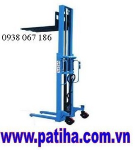 Xe nâng tay đủ chủng loại, xe nâng bán tự động, xe nâng điện, xe nâng dầu…LH 093