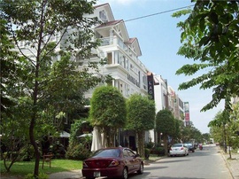 Cho thuê nhà phố khu Hưng Phước 1, Phú Mỹ Hưng làm công ty, văn phòng rẻ 800$