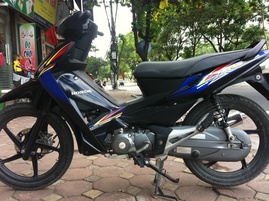 Bán xe Wave HONDA RSX100cc màu xanh đen đăng kí 2008. Xe còn cực mới và tốt.