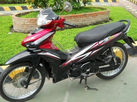 Bán xe Wave RSX 110 cc mầu đỏ đen còn mới đăng kí 2011 chất miễn bàn