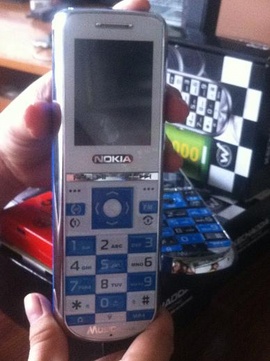 Nokia K70 pin cực khủng / Máy cực chất, mới 100% !