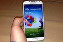 Tp. Hồ Chí Minh: samsung galaxy s4 (trắng-đen) giá 4tr CL1132684P16