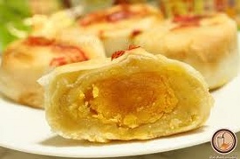 Bánh Pía Lạp Xưởng Sóc Trăng