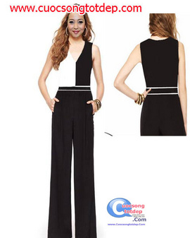 Đồ Bay Jumpsuit Đen phối Trắng Jennifer Phạm