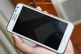 bán samsung Galaxy S2 trắng xách tay xịn. máy dùng ổn đinh