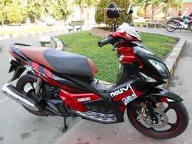 Yamaha Nouvo LX màu đỏ đen đăng kí cuối 2009, chính chủ